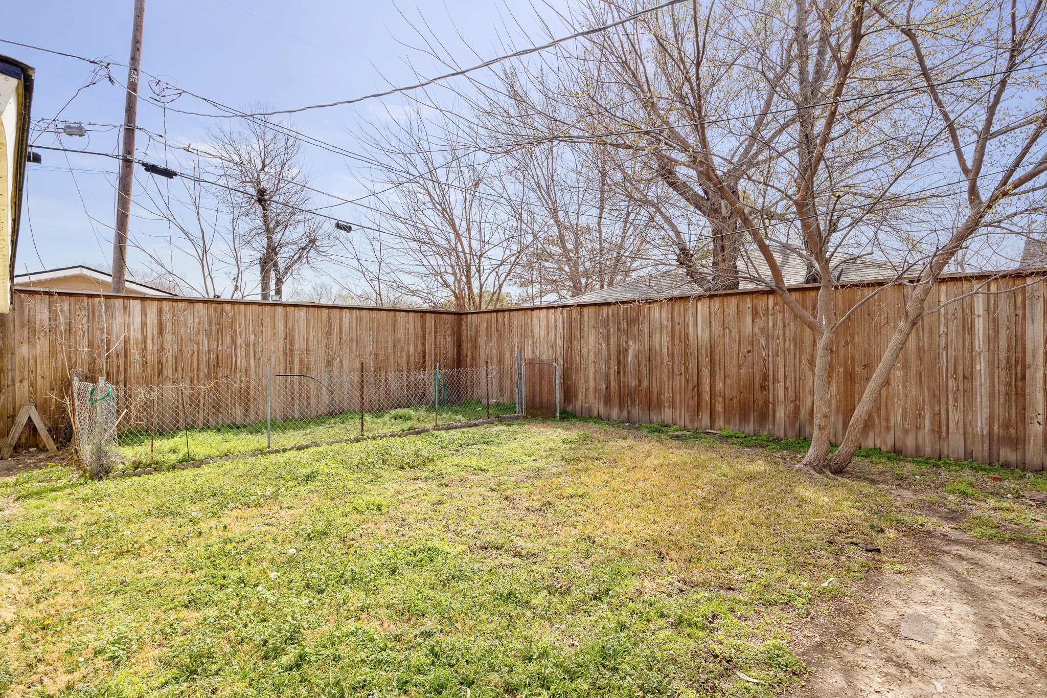 9966 Chireno Street Dallas TX 75220