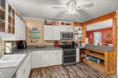 14802 N 3rd Street Scurry TX 75158
