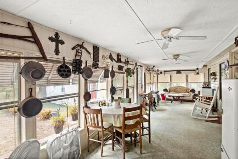 14802 N 3rd Street Scurry TX 75158