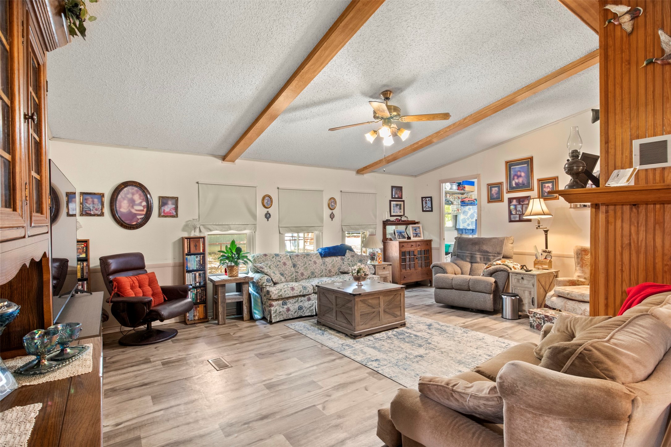 14802 N 3rd Street Scurry TX 75158