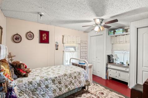 14802 N 3rd Street Scurry TX 75158