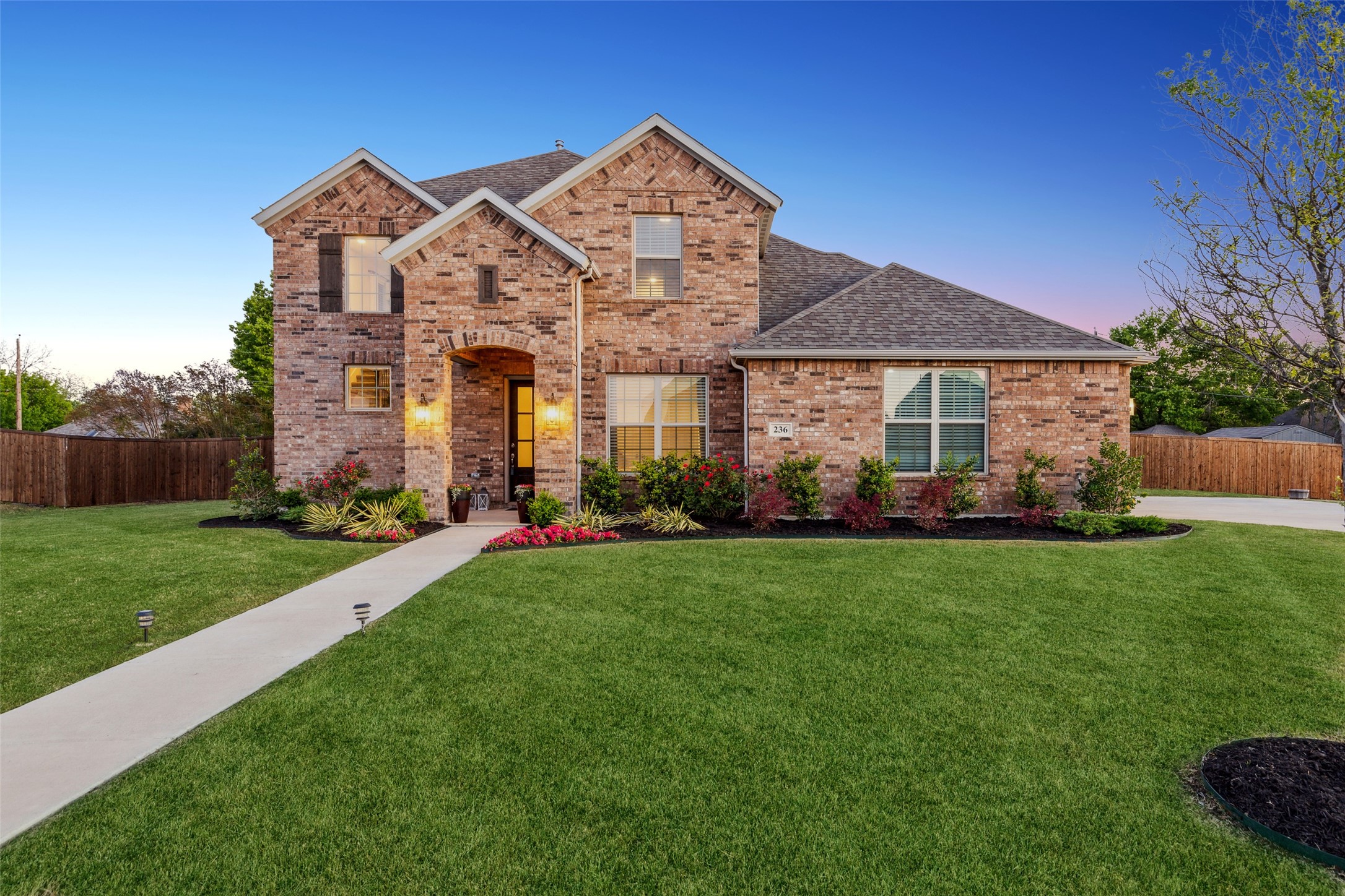 236 Longwood Drive Sunnyvale TX 75182