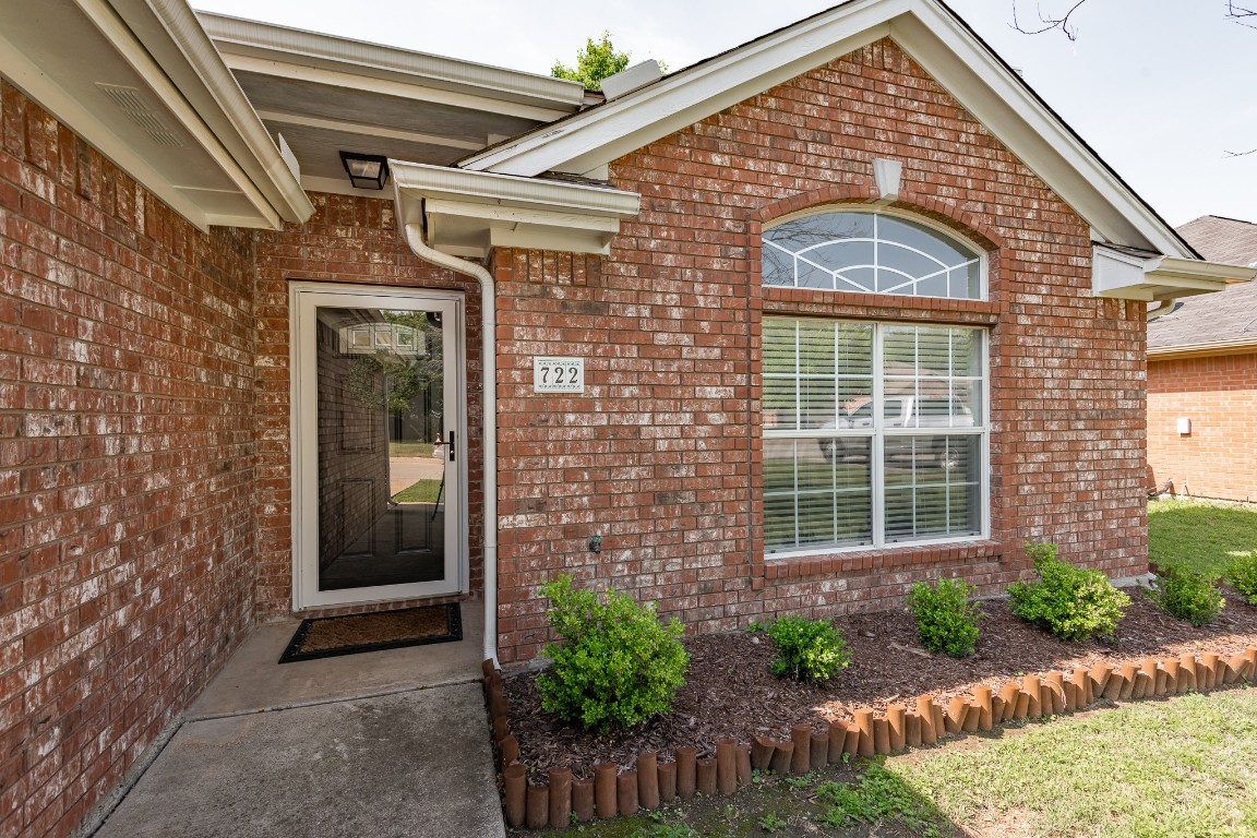 722 Troxell Boulevard Rhome TX 76078