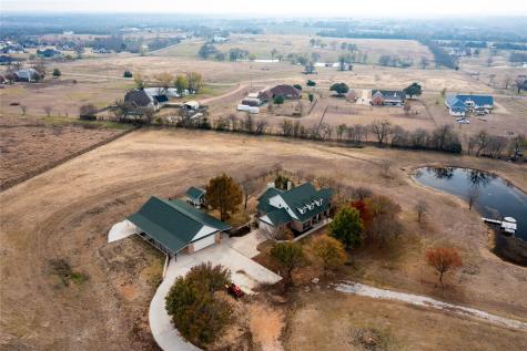 364 Parker Road Van Alstyne TX 75495
