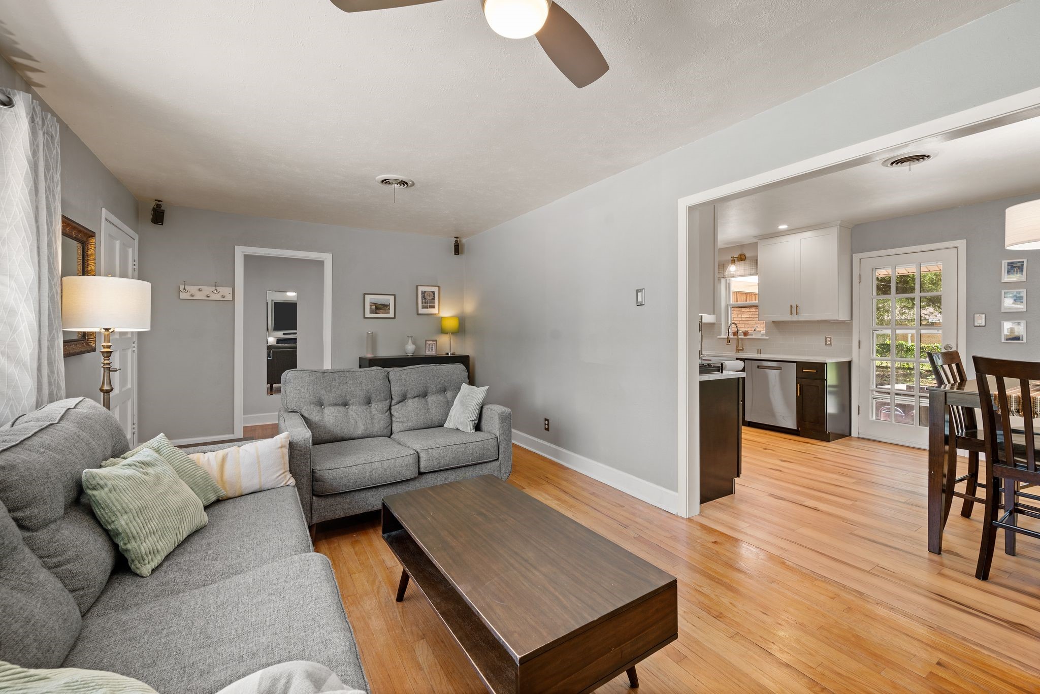 413 Patricia Road Hurst TX 76053