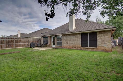 8905 San Joaquin Trail Fort Worth TX 76118
