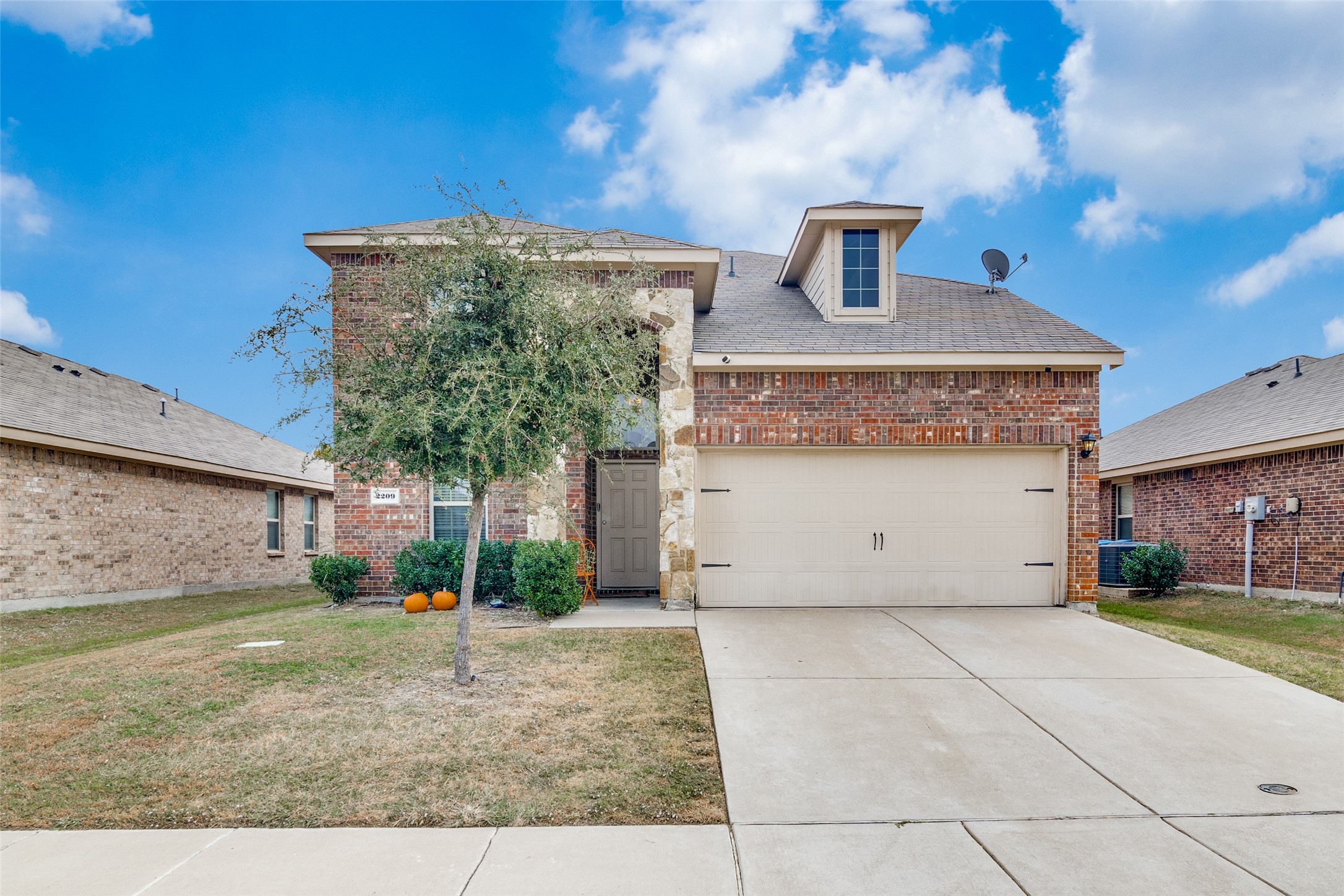 2209 Torch Lake Drive Forney TX 75126