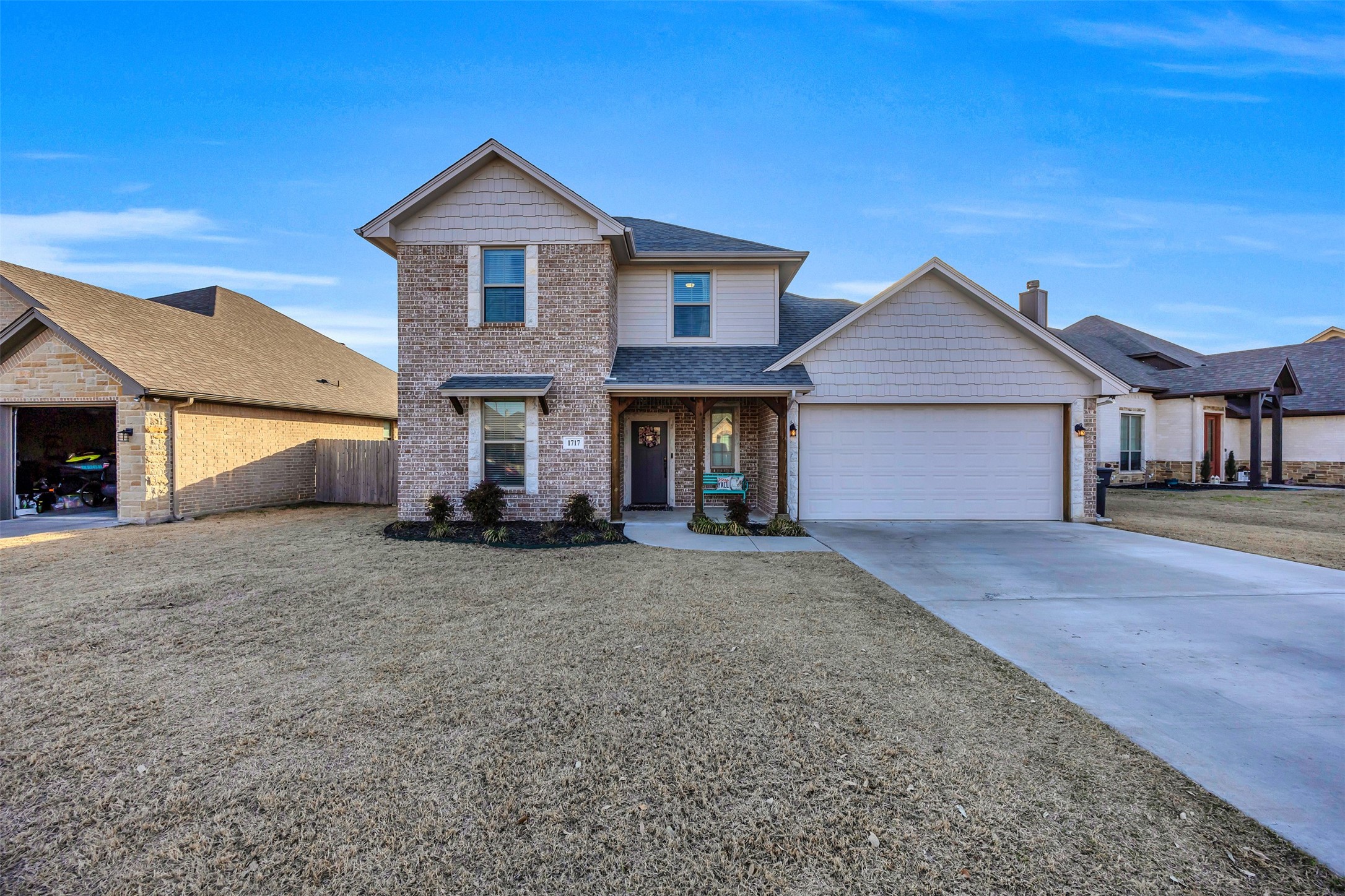 1717 Lakeway Drive Cleburne TX 76033