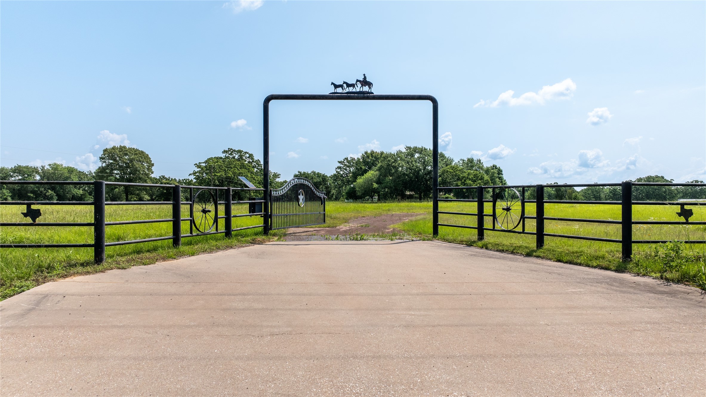 1710 An County Road 463 Montalba TX 75853