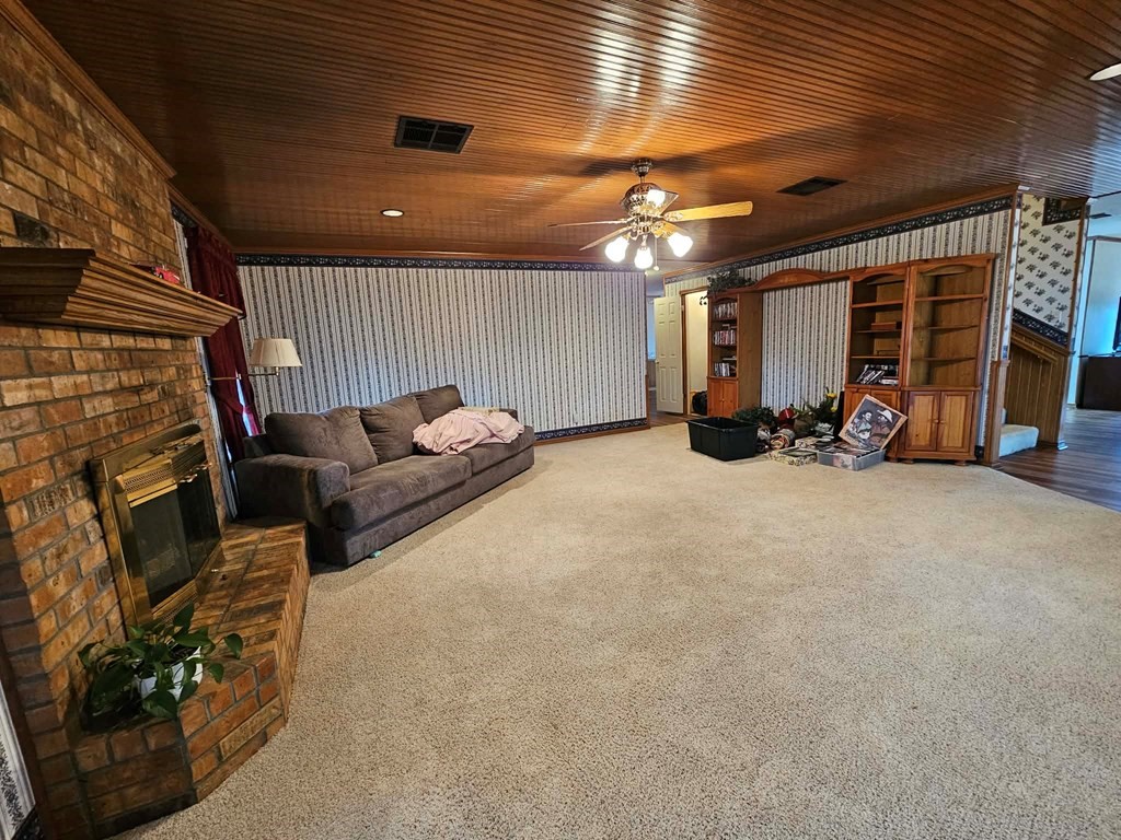 1710 An County Road 463 Montalba TX 75853
