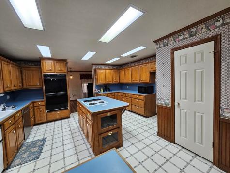 1710 An County Road 463 Montalba TX 75853