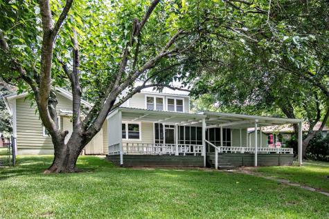 107 Lancelot Drive Mabank TX 75156