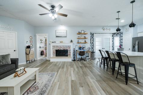 2102 Greenview Drive Carrollton TX 75010