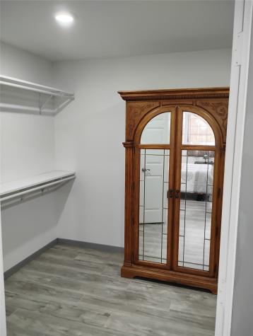 1999 Vz County Road 3103 Edgewood TX 75117
