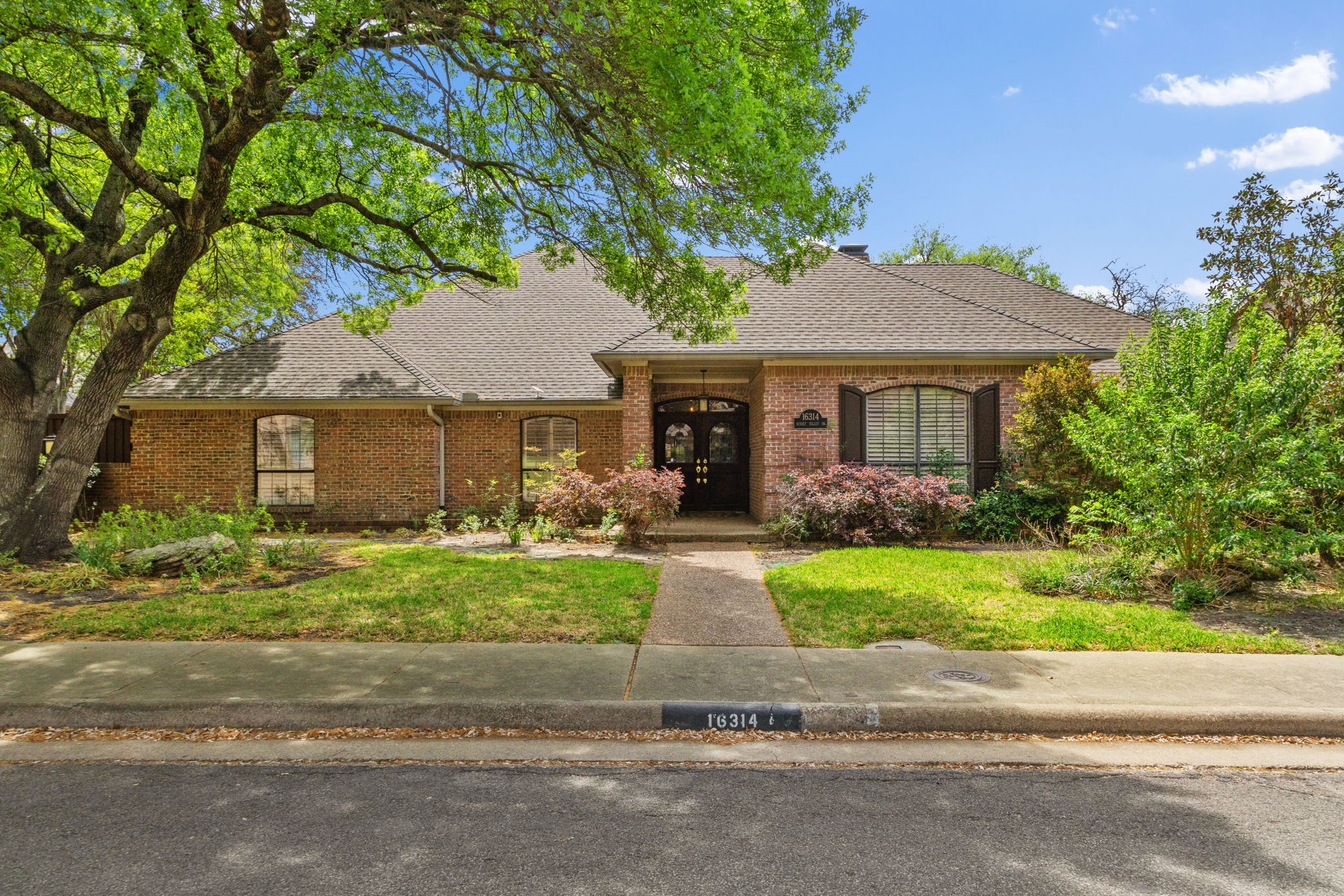 16314 Sunset Valley Drive Dallas TX 75248