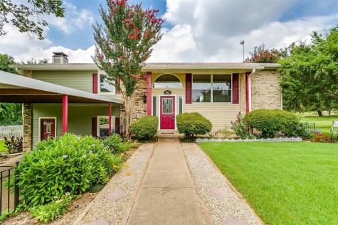 903 Lakeview Drive Joshua TX 76058