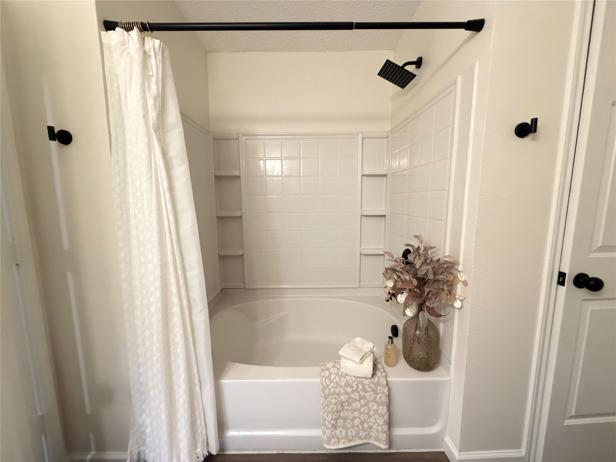 1632 Crown Point Drive Little Elm TX 75036