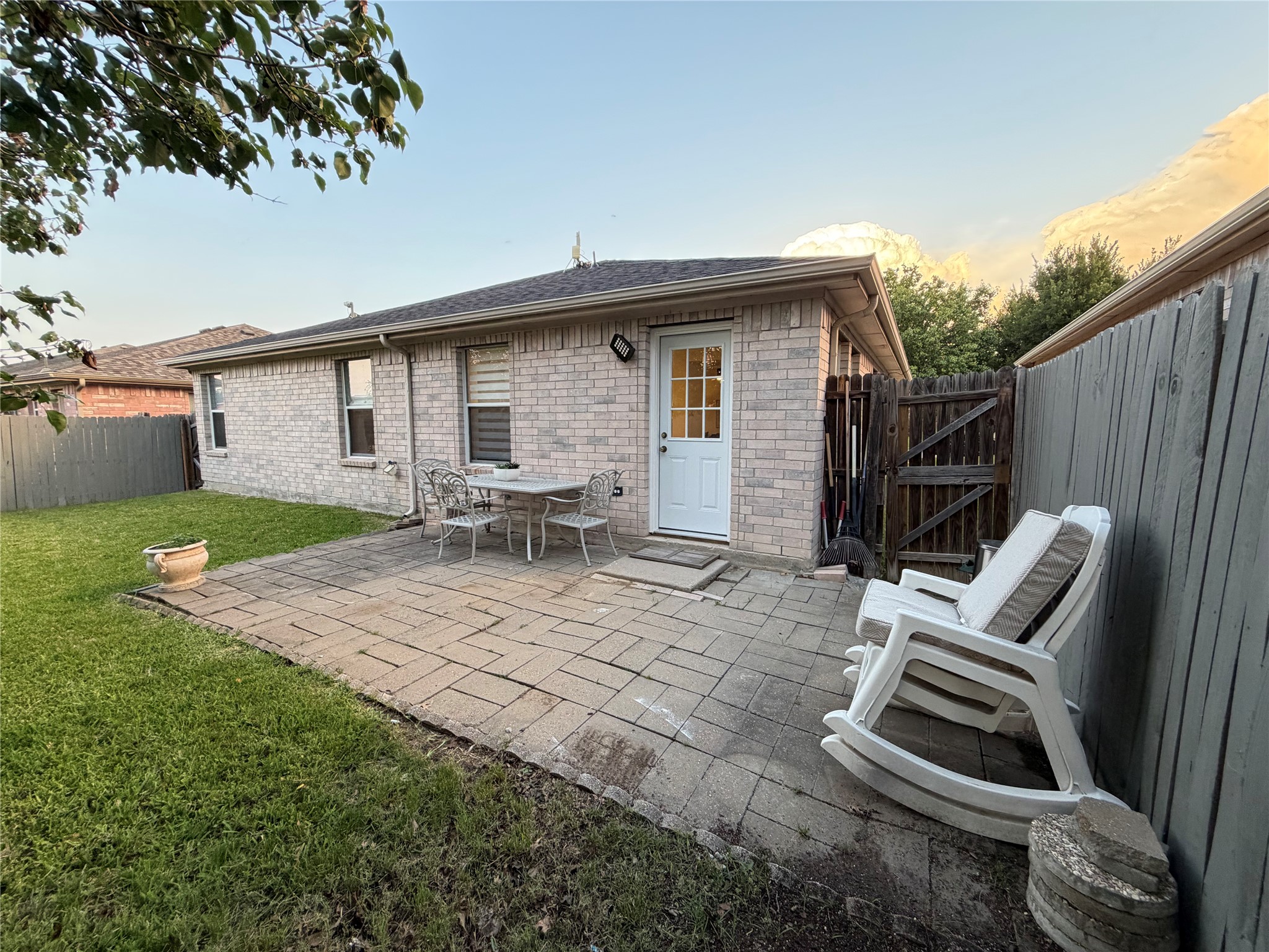 1632 Crown Point Drive Little Elm TX 75036