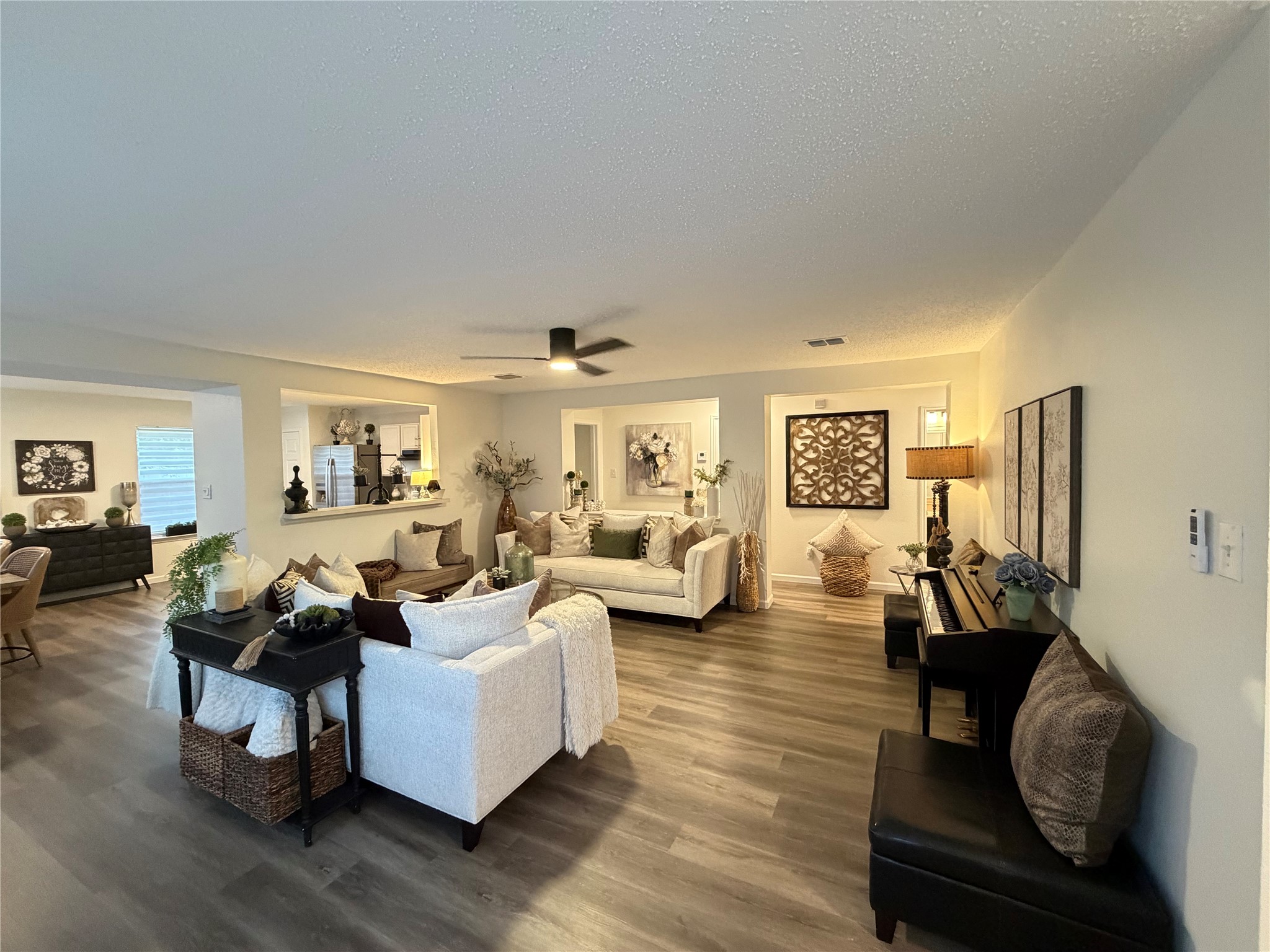 1632 Crown Point Drive Little Elm TX 75036