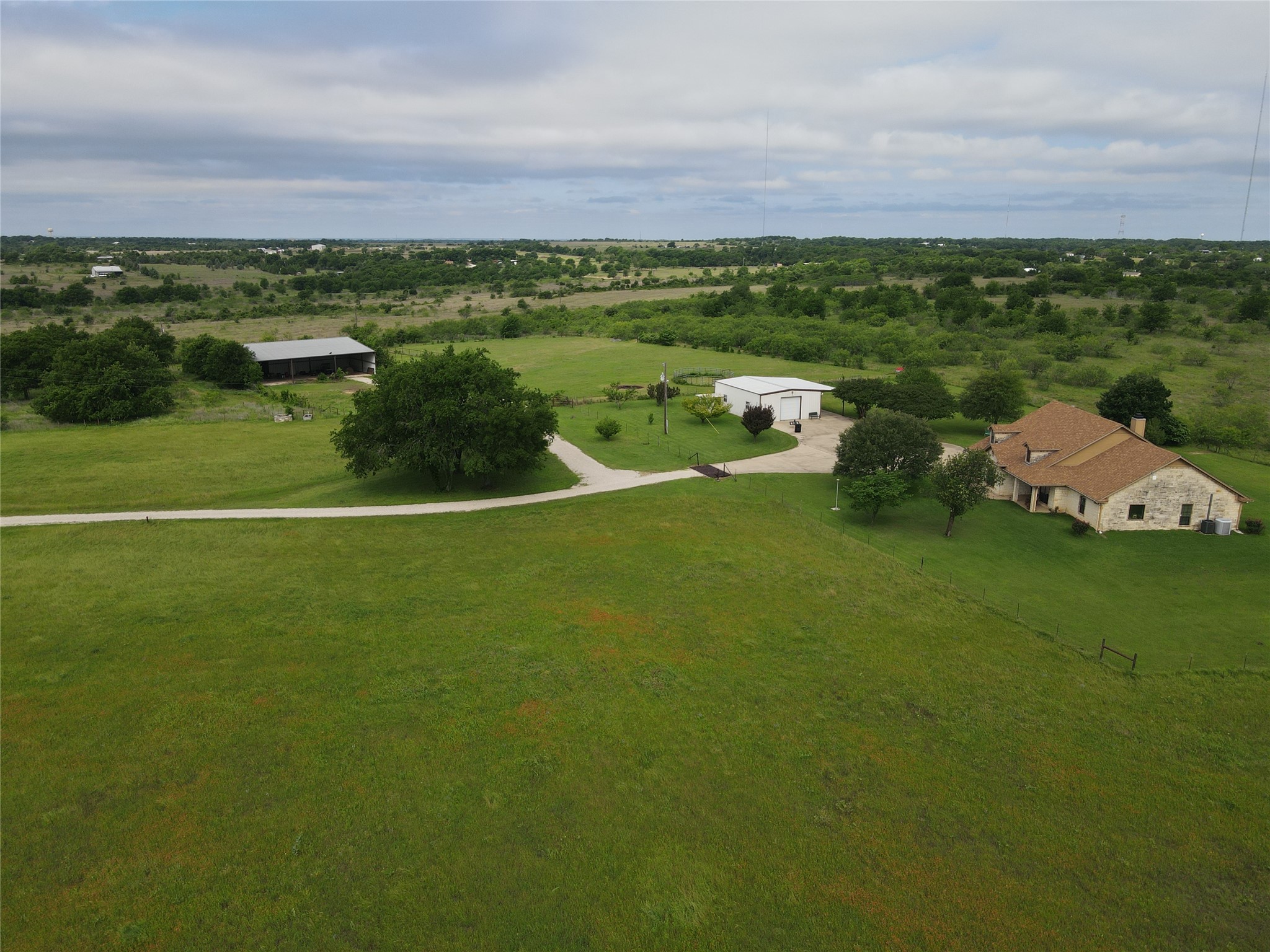 2276 Hodge Moody TX 76557