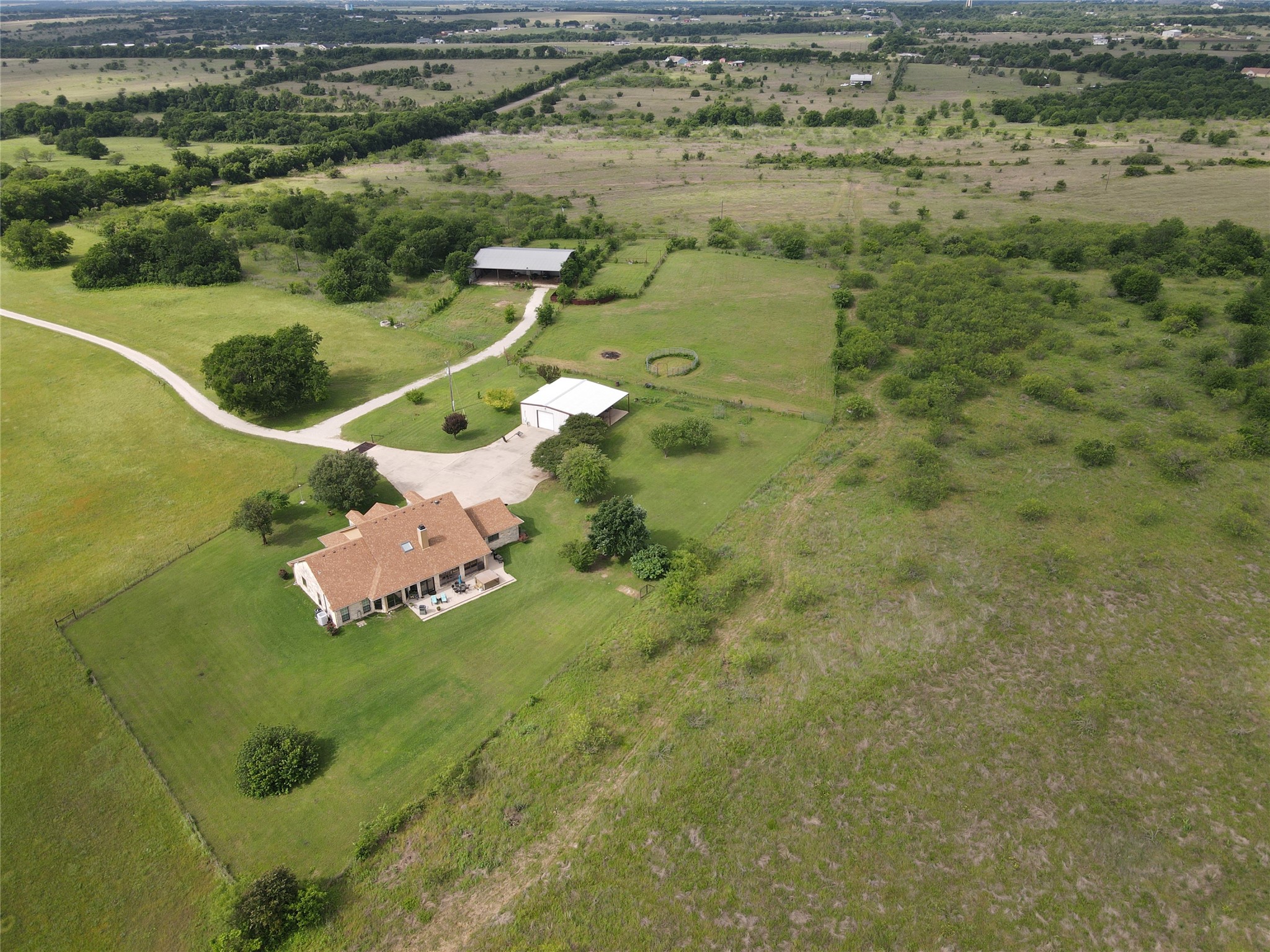 2276 Hodge Moody TX 76557