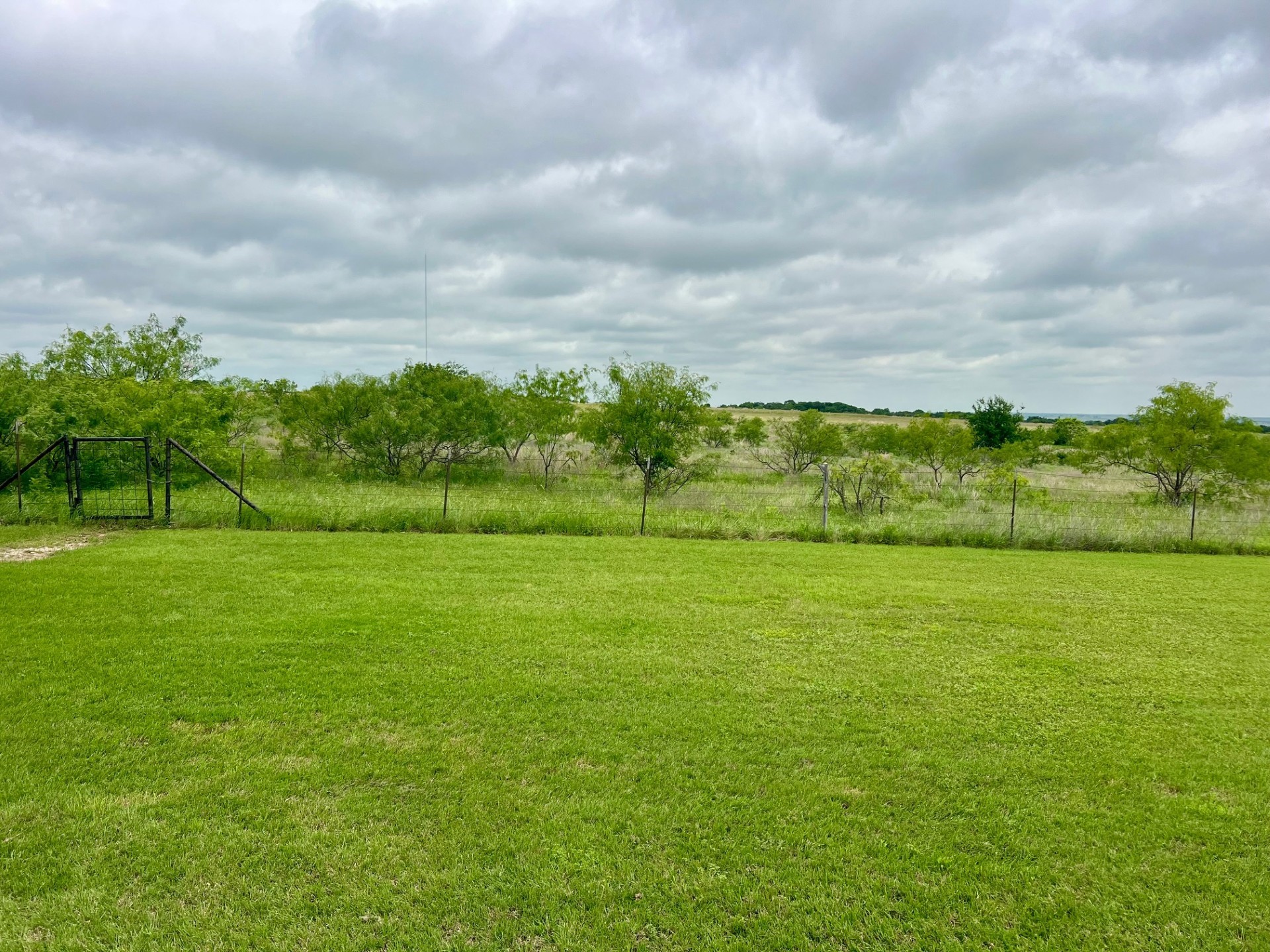 2276 Hodge Moody TX 76557