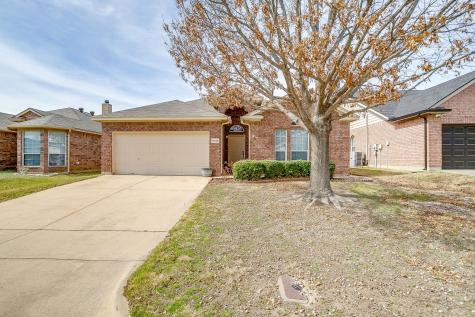 10625 Ashmore Drive Fort Worth TX 76131