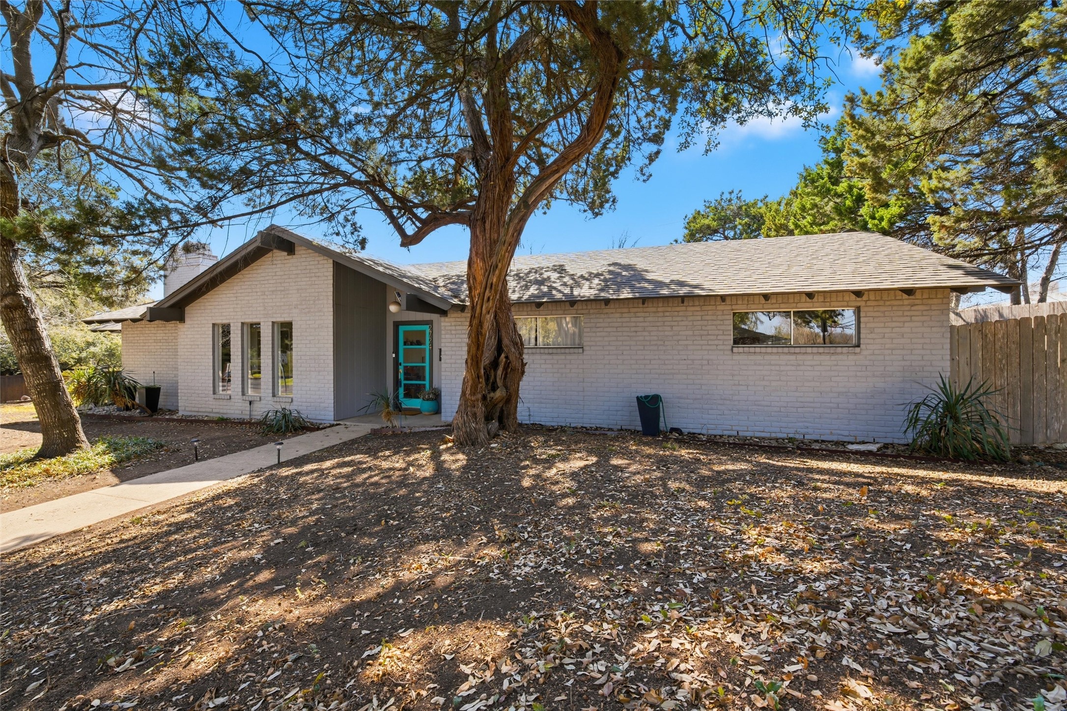 2724 Wooded Acres Drive Waco TX 76710