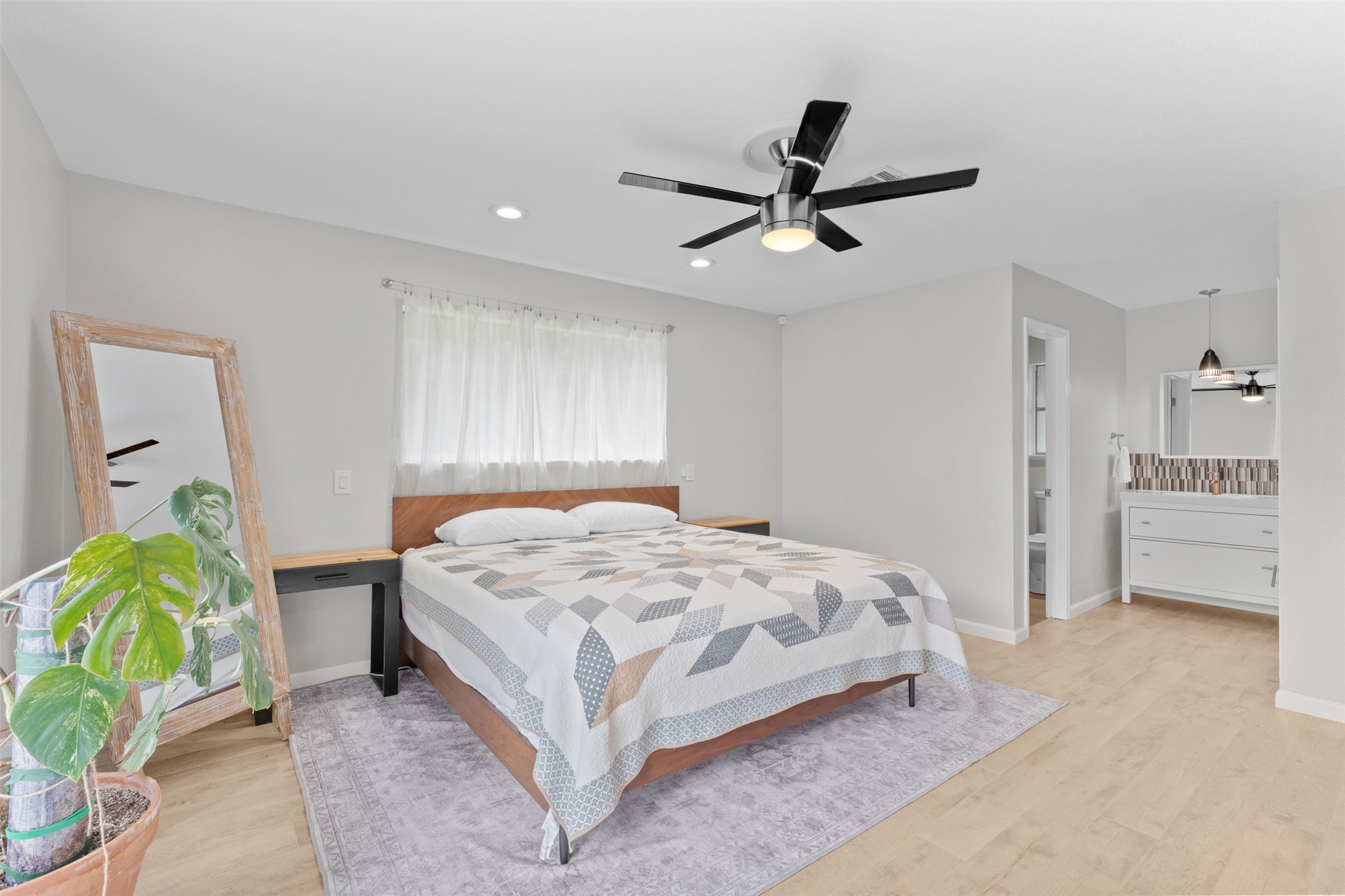 2724 Wooded Acres Drive Waco TX 76710