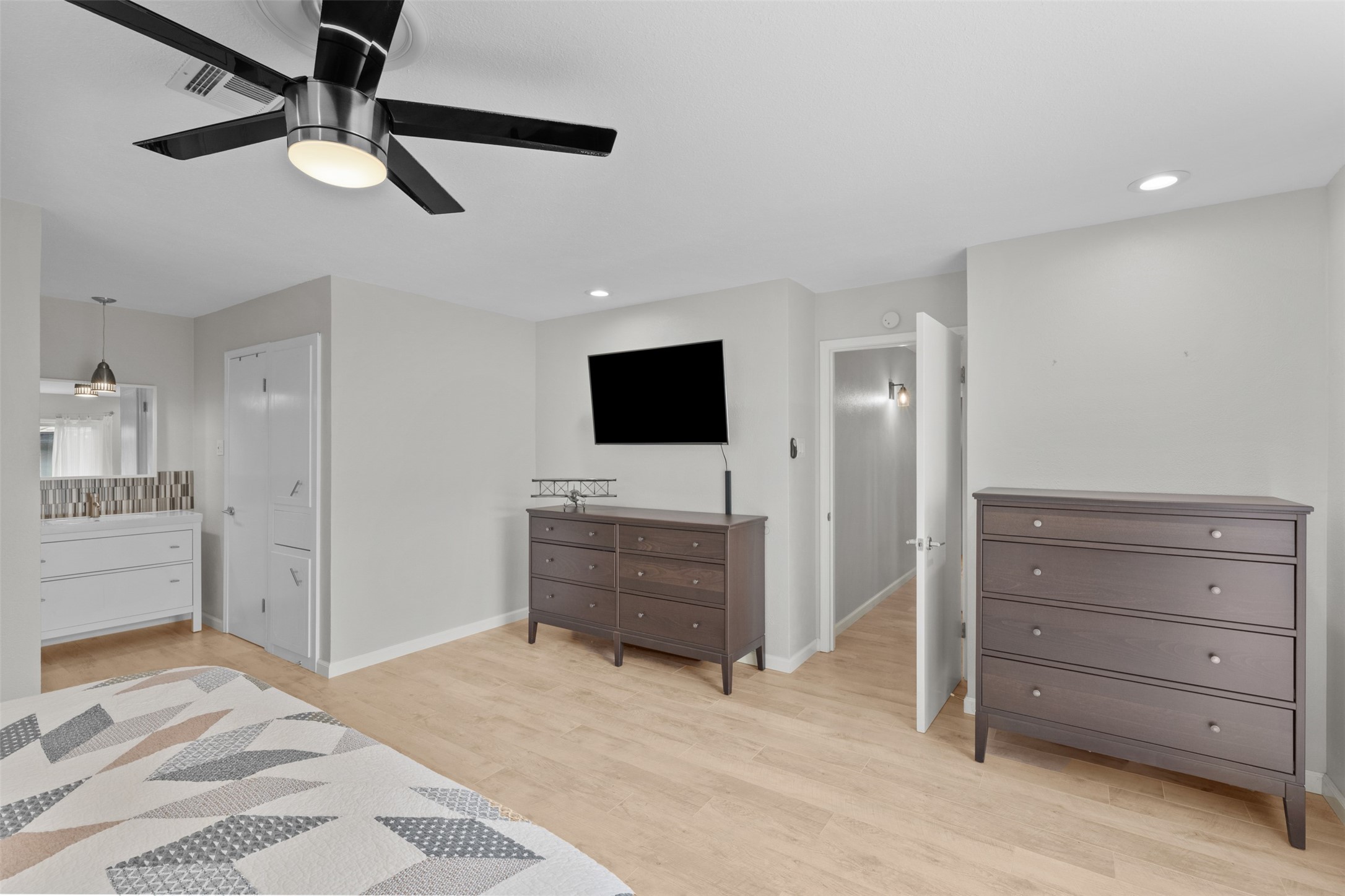 2724 Wooded Acres Drive Waco TX 76710