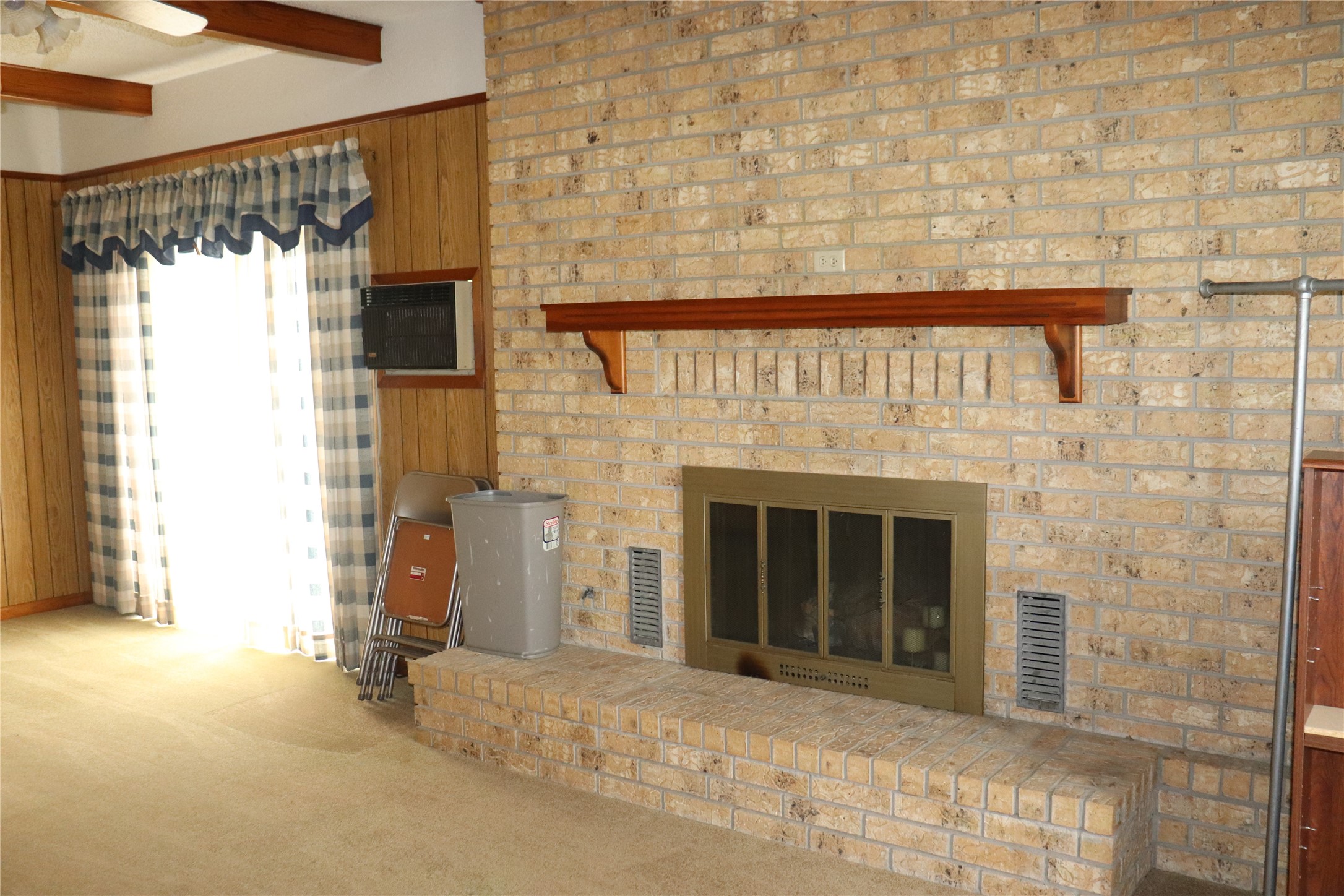 210 E Roberts Street Gorman TX 76454