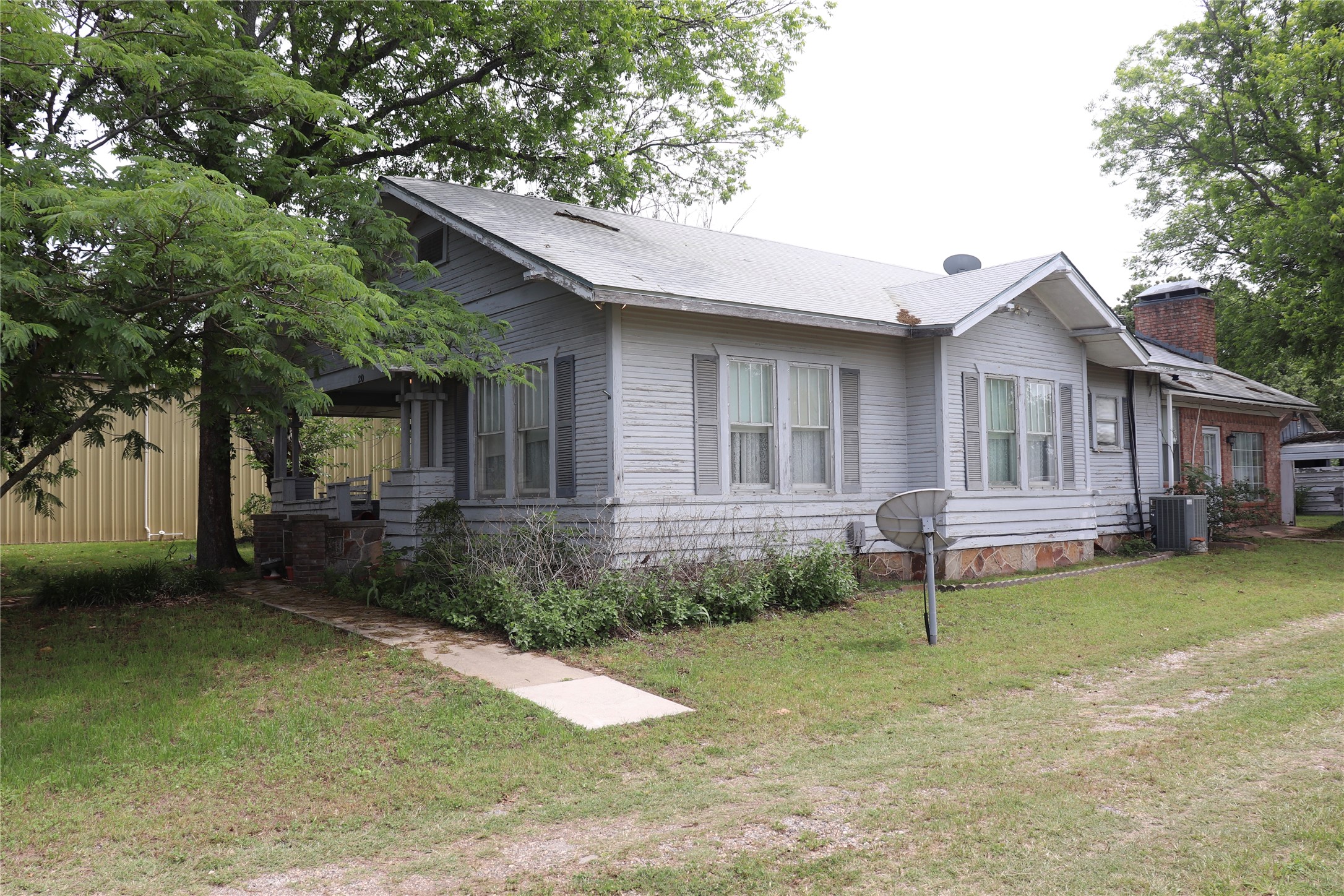 210 E Roberts Street Gorman TX 76454