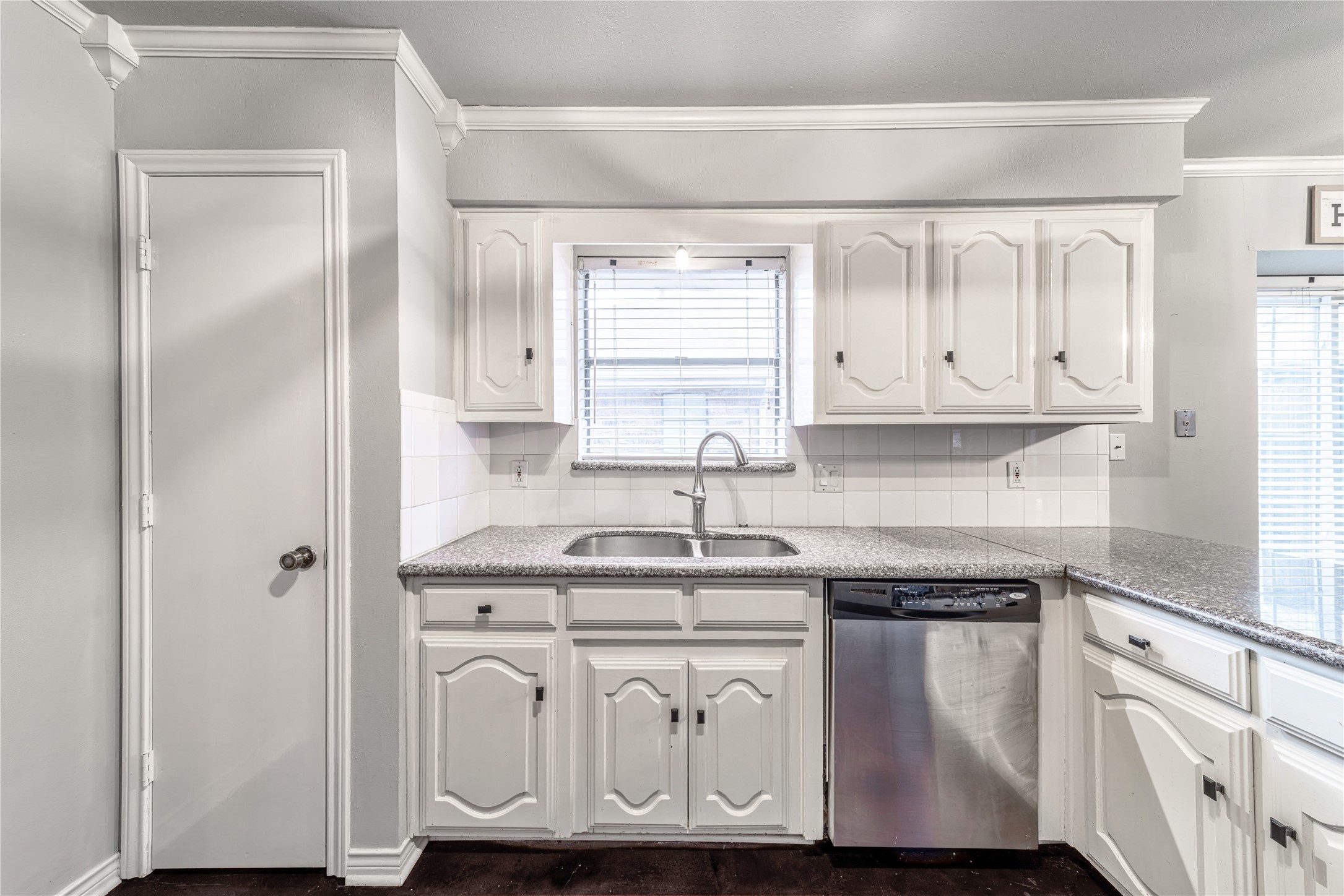 430 Brookfield Drive Garland TX 75040