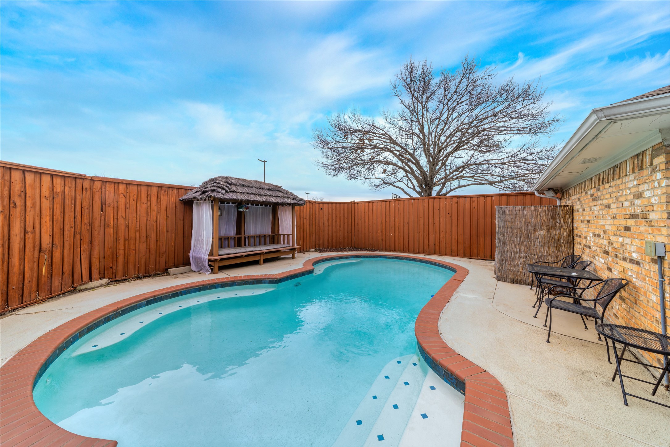 430 Brookfield Drive Garland TX 75040