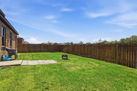 292 Wandering Stream Way Princeton TX 75407