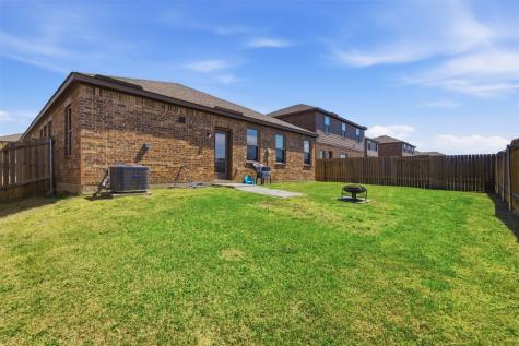 292 Wandering Stream Way Princeton TX 75407