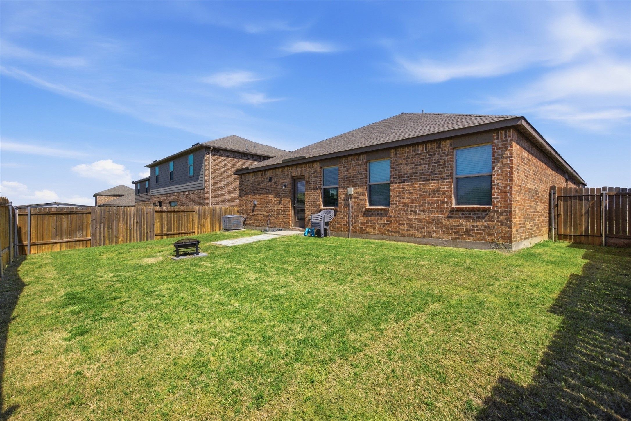 292 Wandering Stream Way Princeton TX 75407