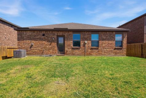 292 Wandering Stream Way Princeton TX 75407