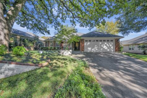 3409 Crescent Court Bedford TX 76021