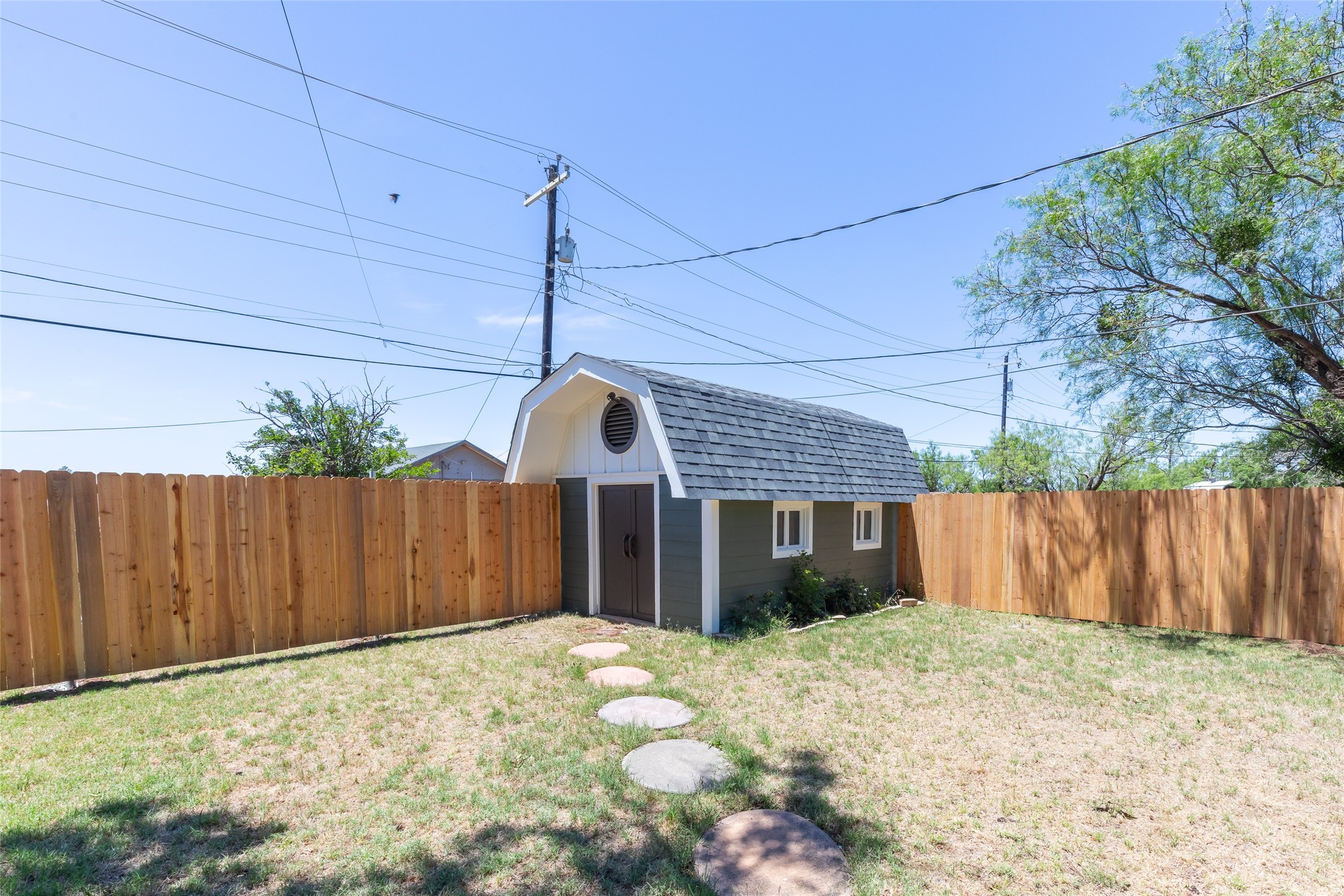 1532 Avenue N Anson TX 79501