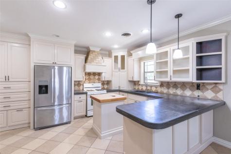 1532 Avenue N Anson TX 79501