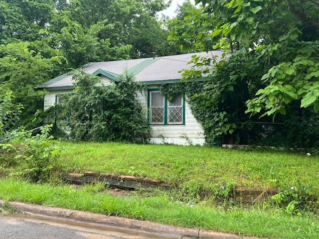 211-217 W Brame Street Paris TX 75460