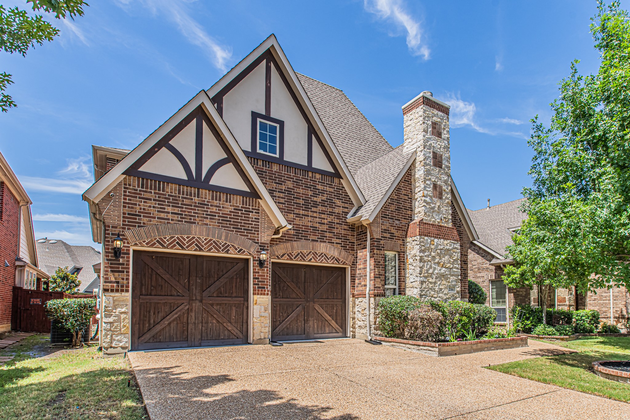 216 Florence Drive Lewisville TX 75056