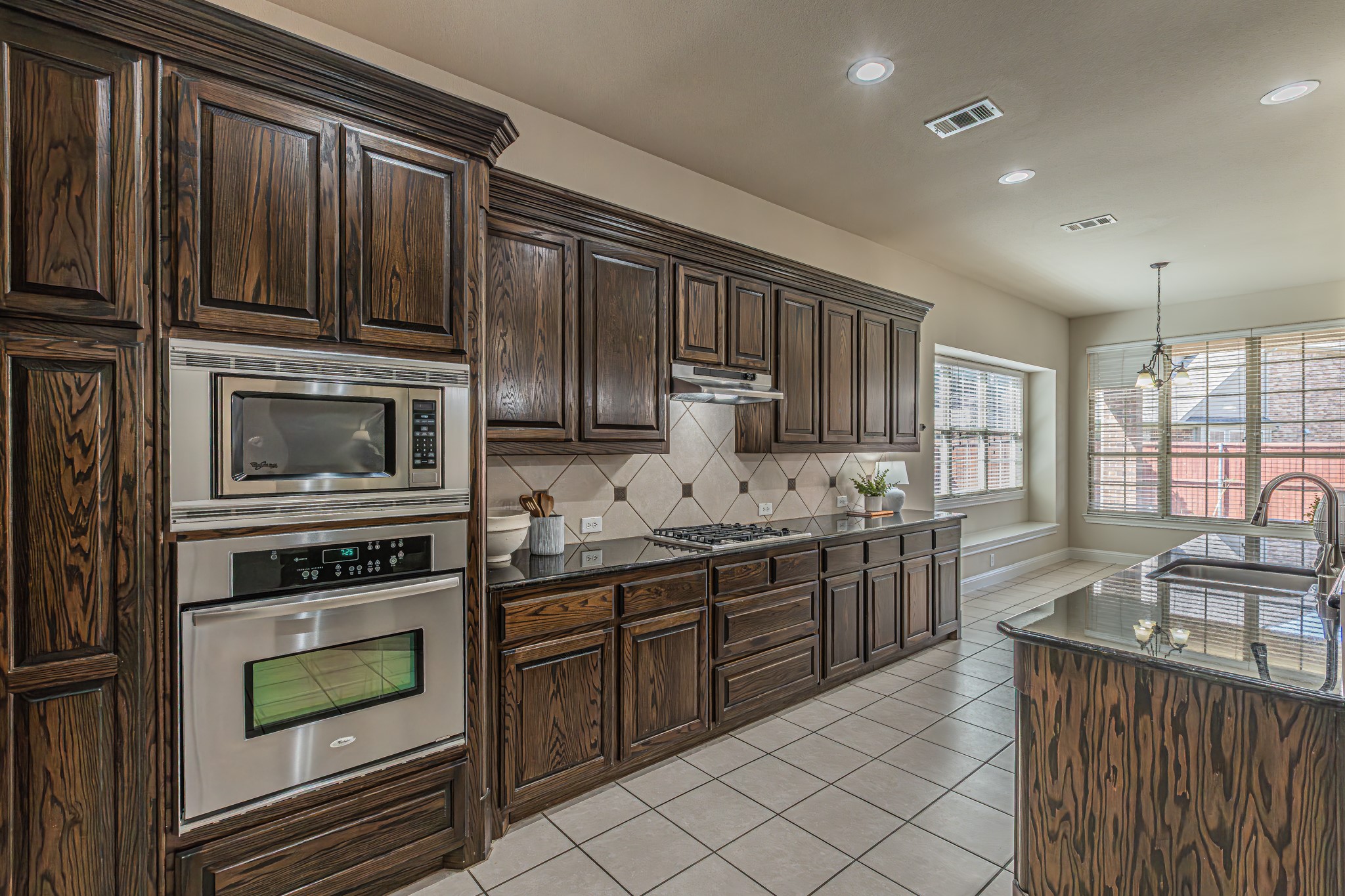 216 Florence Drive Lewisville TX 75056