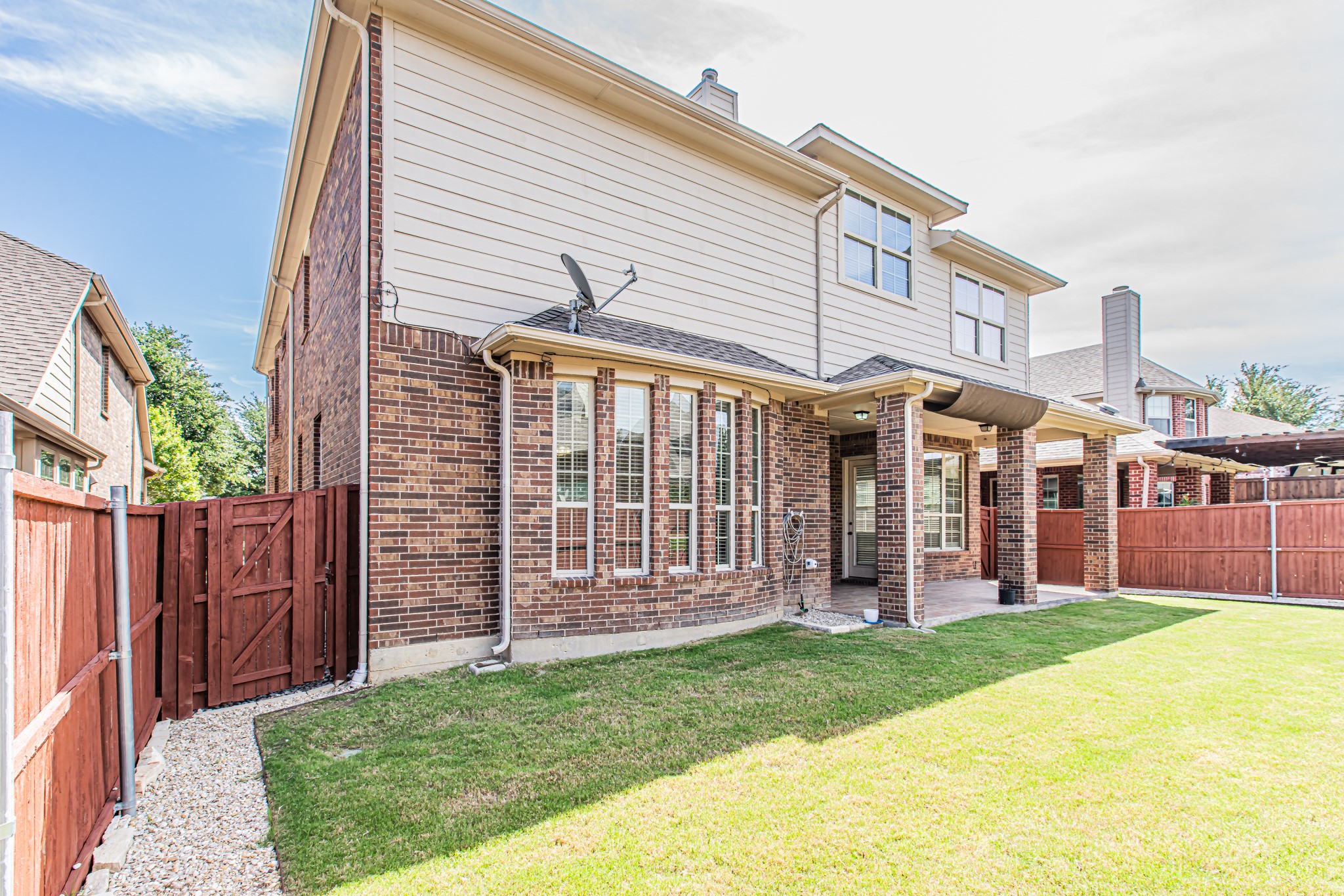 216 Florence Drive Lewisville TX 75056