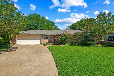4709 Wood Springs Court Arlington TX 76017