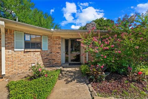 4709 Wood Springs Court Arlington TX 76017