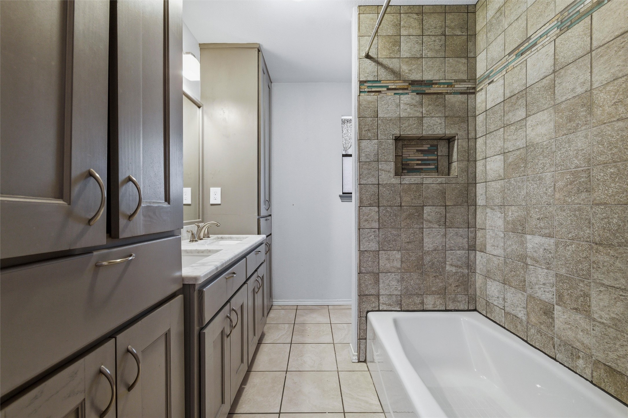 4709 Wood Springs Court Arlington TX 76017