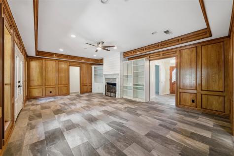 4709 Wood Springs Court Arlington TX 76017