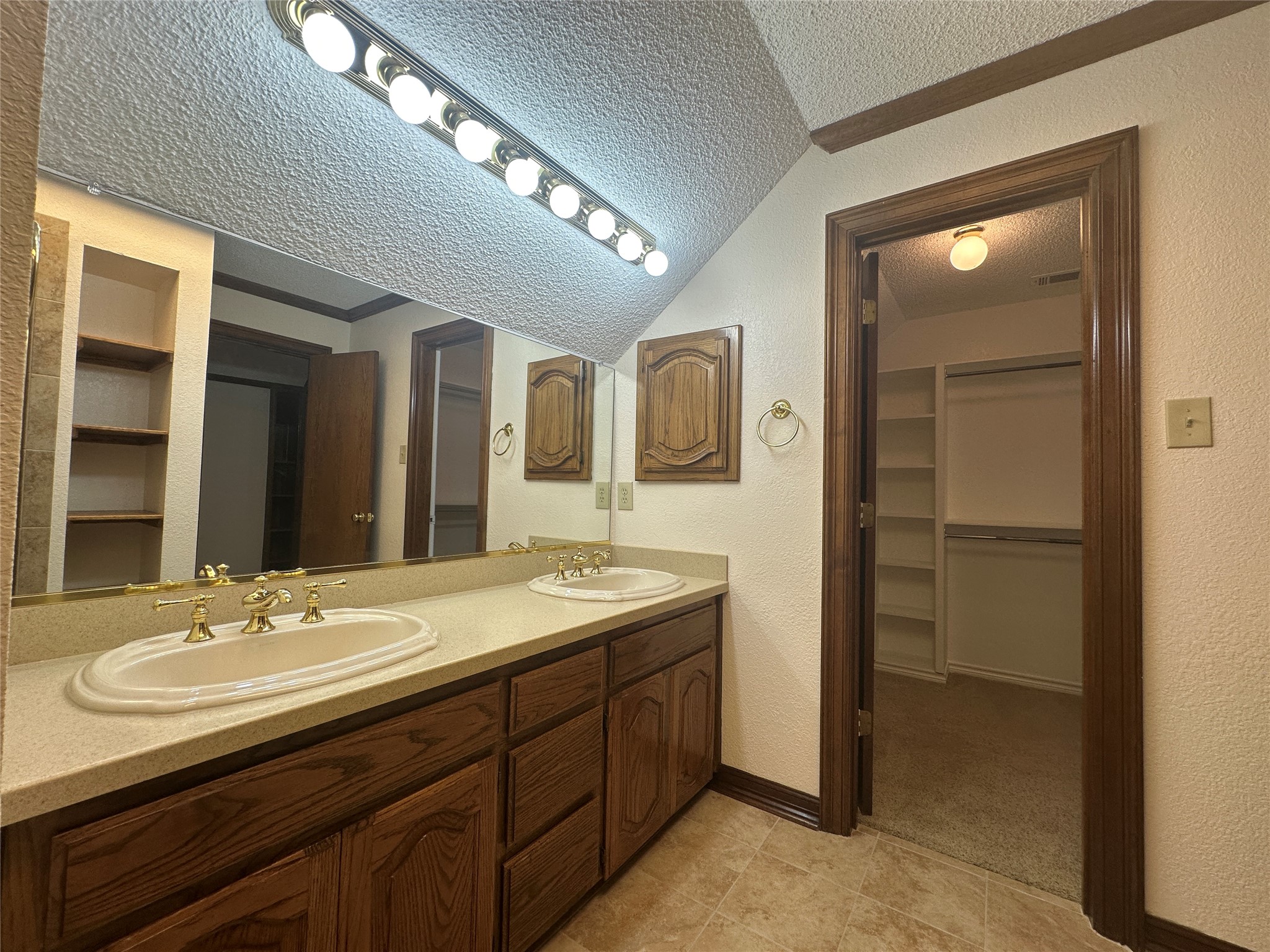 217 Sunray Lane Sunnyvale TX 75182